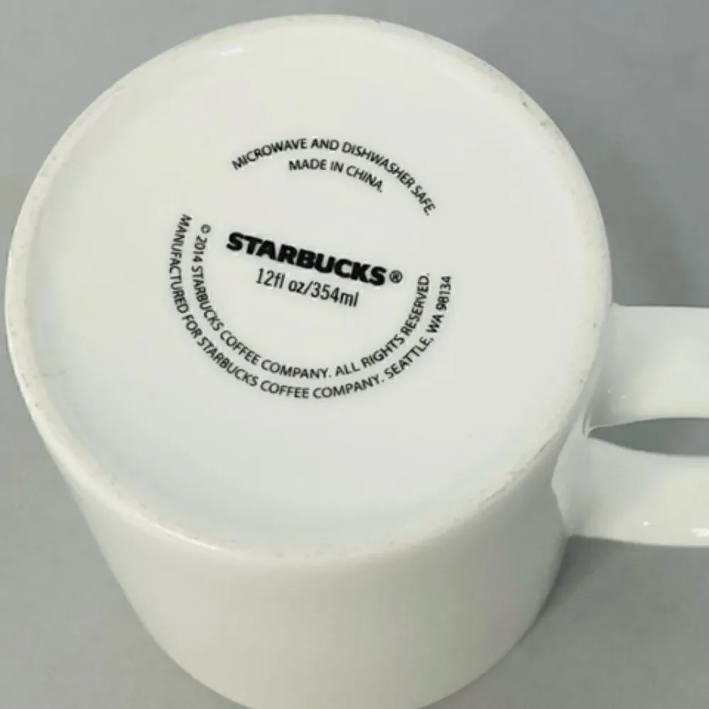 2014 Starbucks Coffee Mug Red Starburst Holiday Cup 12 oz Excellent - No cracks